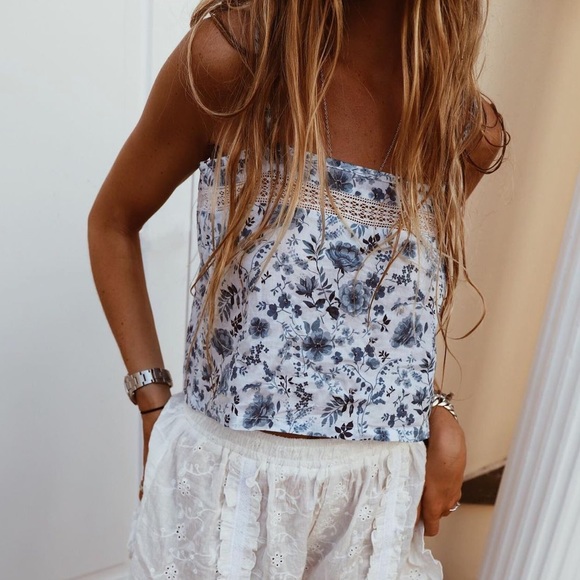 Maurie + Eve Maria Top in floral - Picture 5 of 8